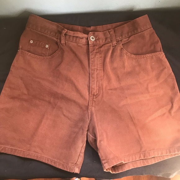 Shorts - Picture 1 of 2